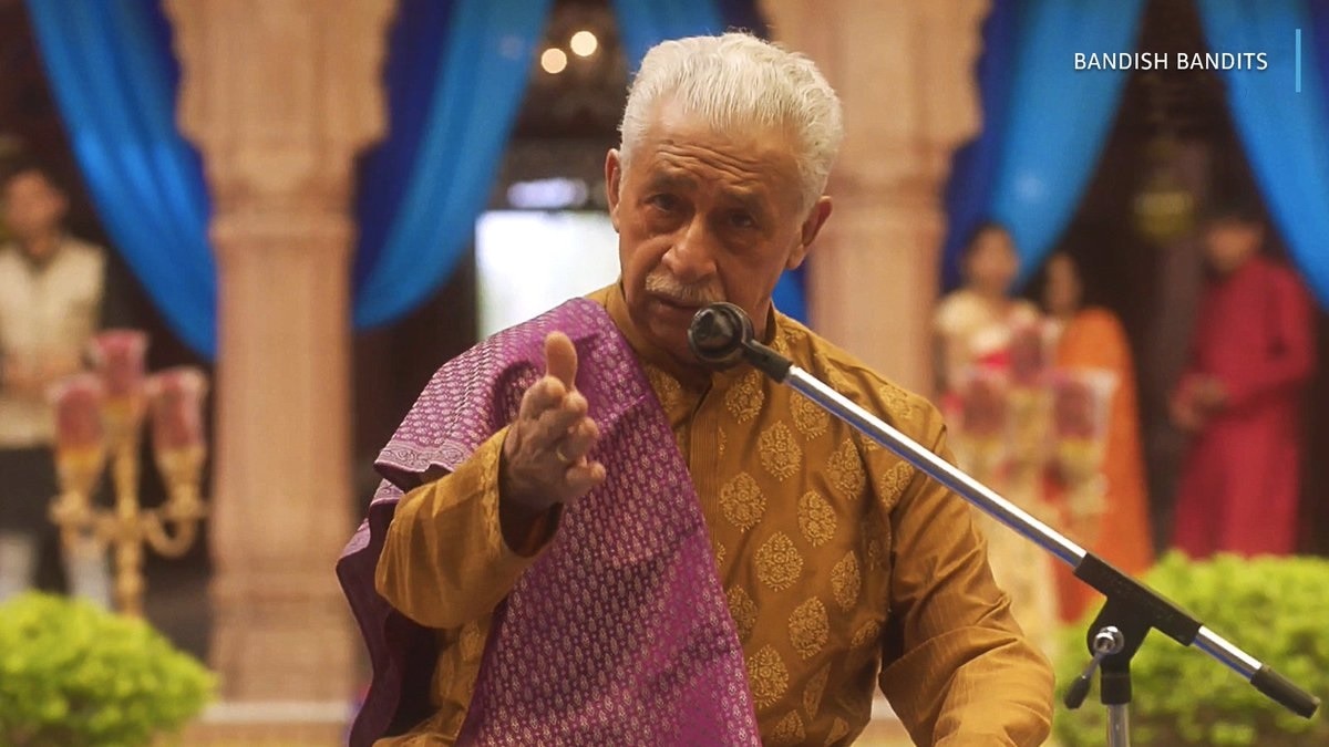 Mahindra Logo की आवाज़ Naseeruddin Shah