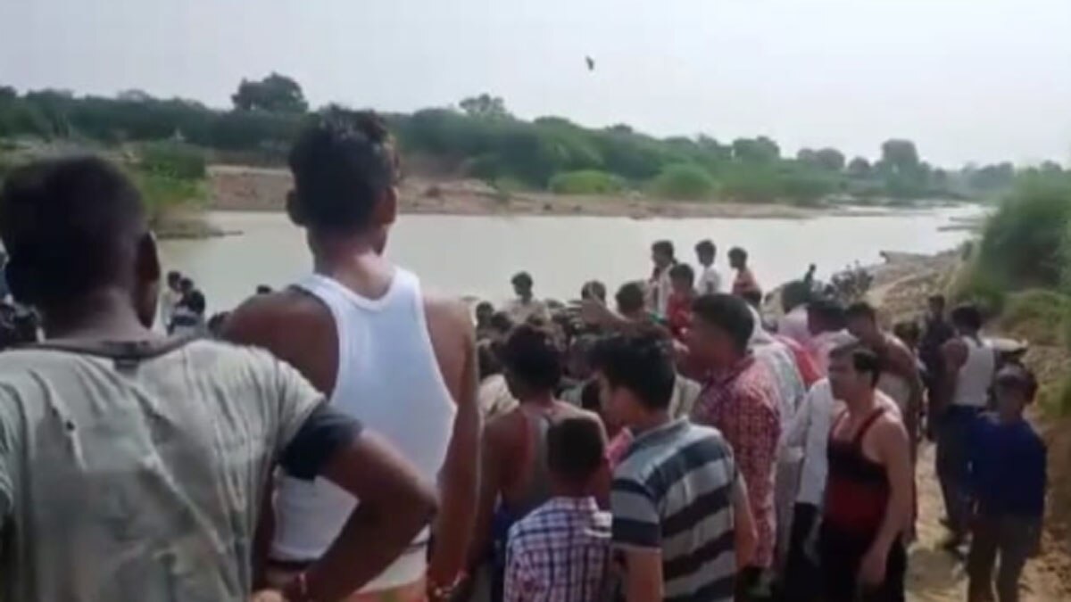 13 साल की अनुष्का ने खुद की जान देकर बचाए तीन बच्चे 