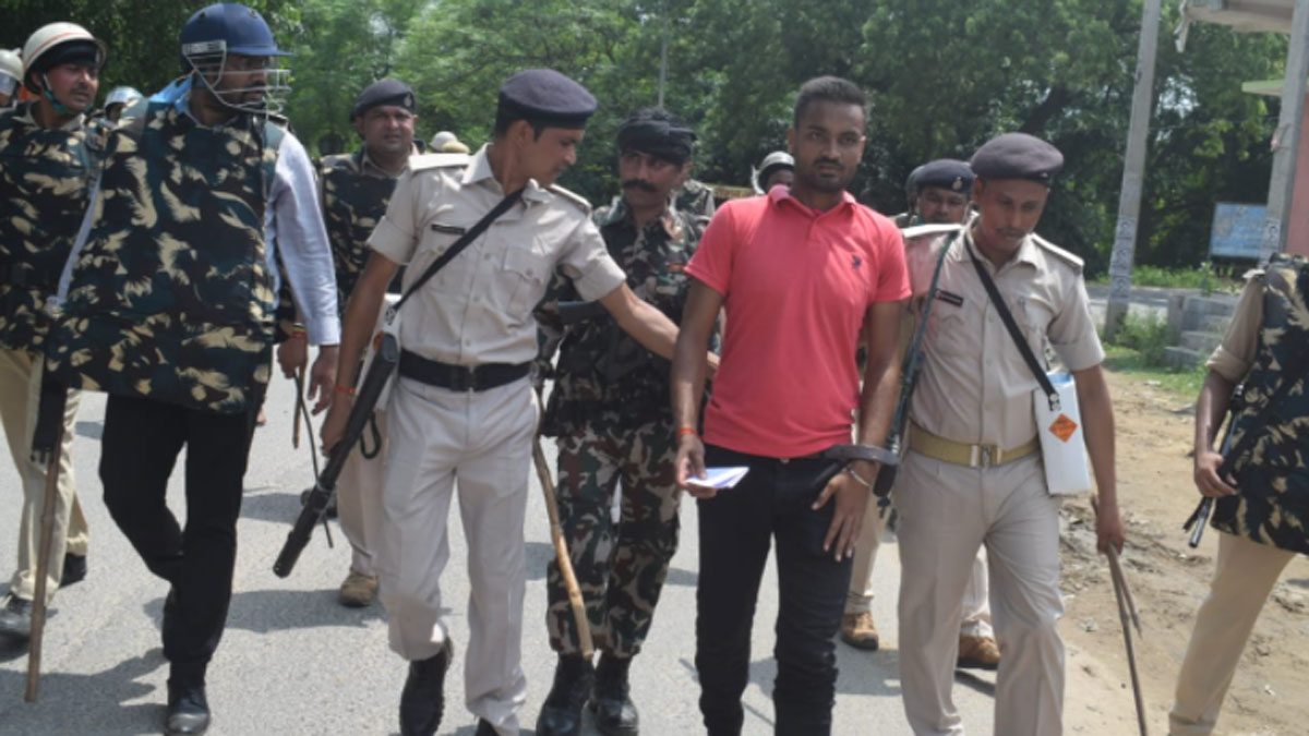 पुलिस कस्टडी में युवक की मौत पर ग्रामीणों का फूटा गुस्सा