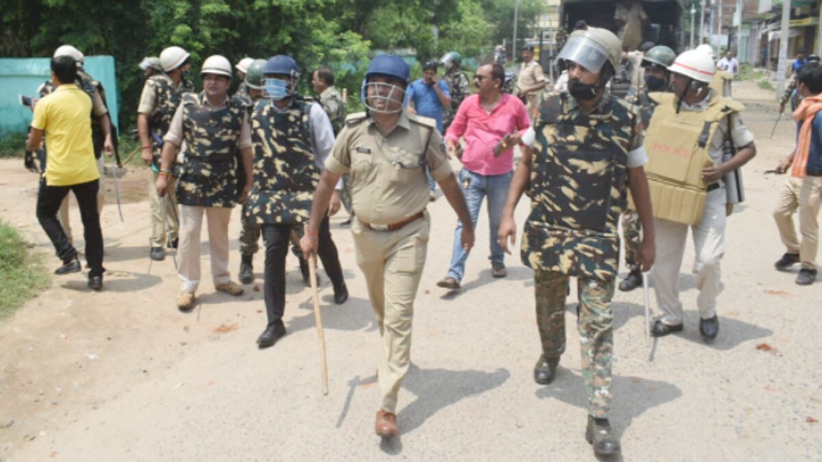 पुलिस कस्टडी में युवक की मौत पर ग्रामीणों का फूटा गुस्सा