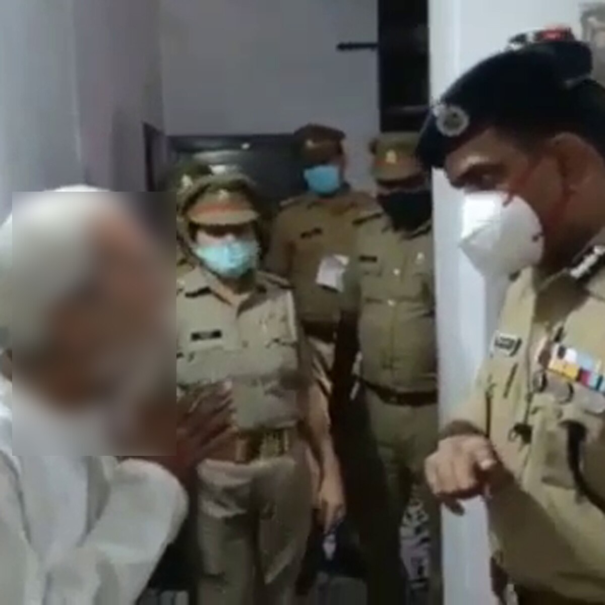 Elderly couple Kanpur News