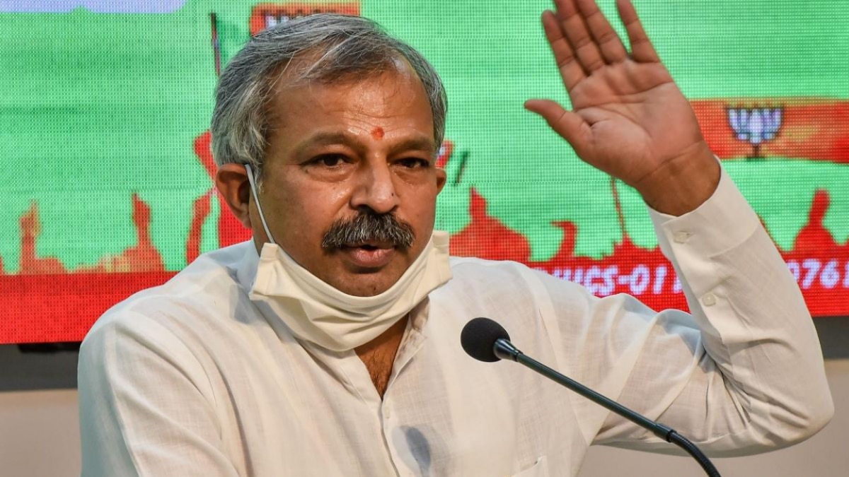 दिल्ली भाजपा ने 3 निगम पार्षदों को पार्टी से बाहर किया, कहा भ्रष्टाचार पर जीरो टॉलरेंस