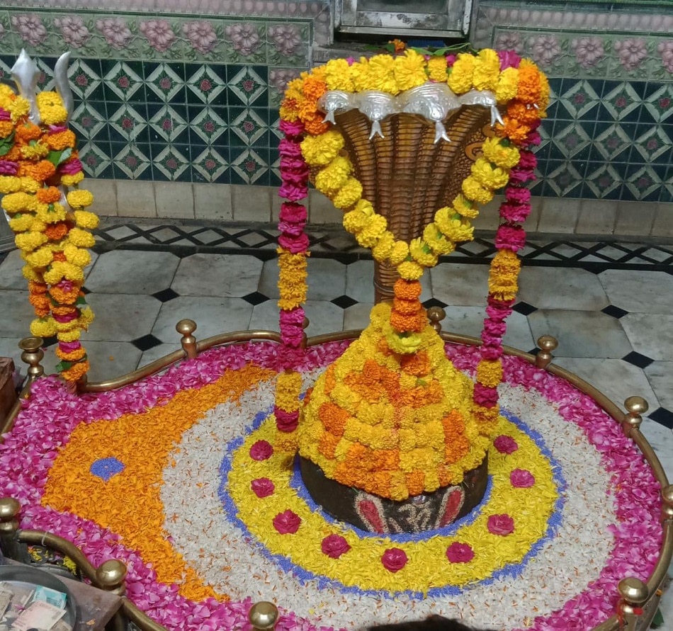 जब भगवान शिव ने बचाई अंग्रेज अफसर की जान