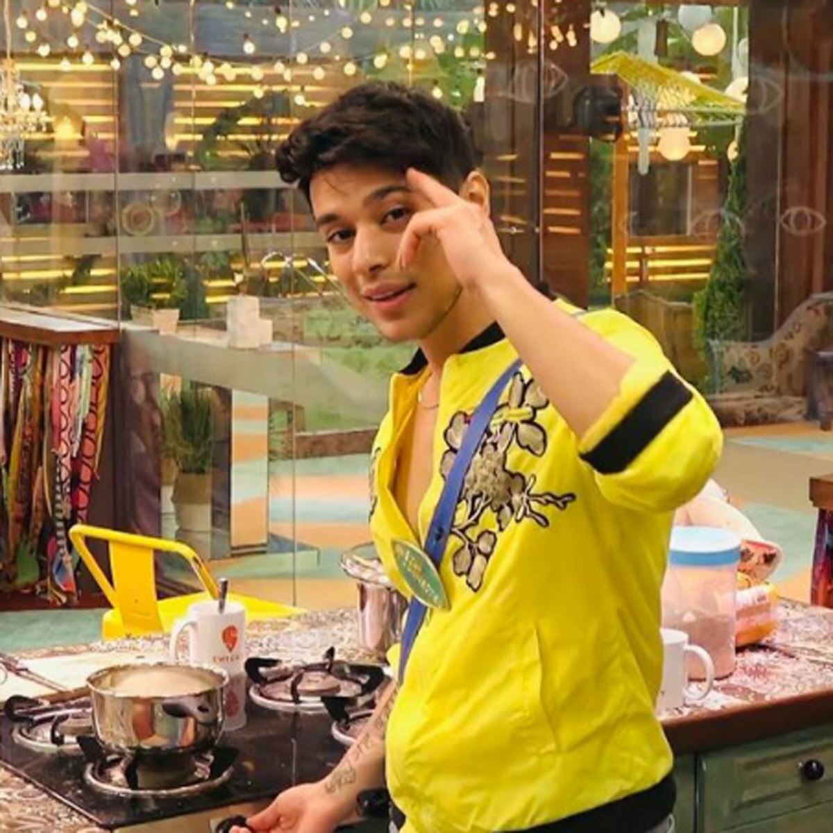 बिग बॉस कंटेस्टेंट 