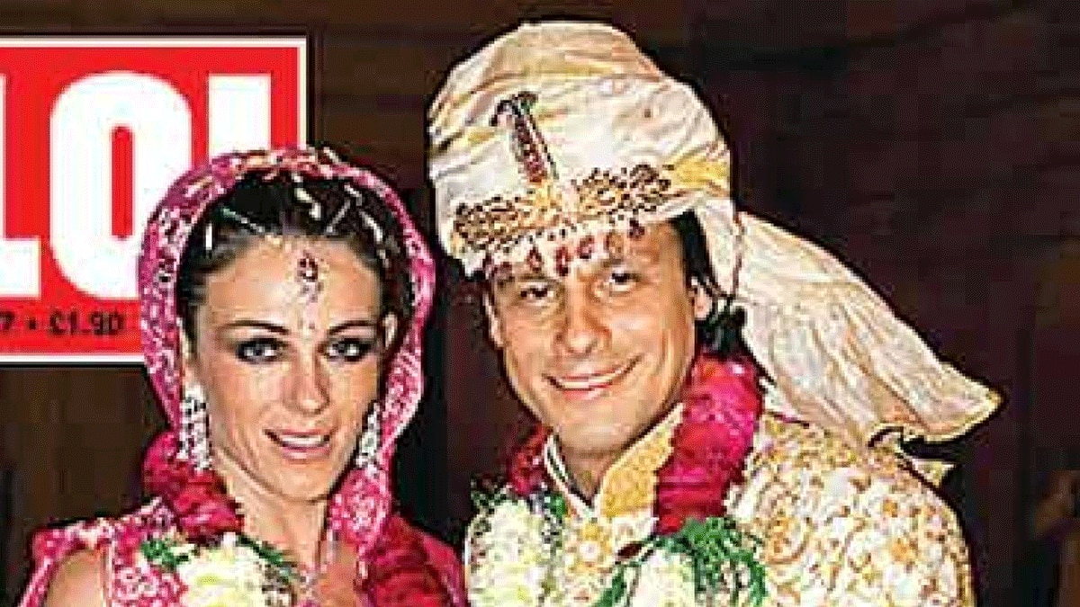 एलिजाबेथ हर्ले-अर्जुन नायर