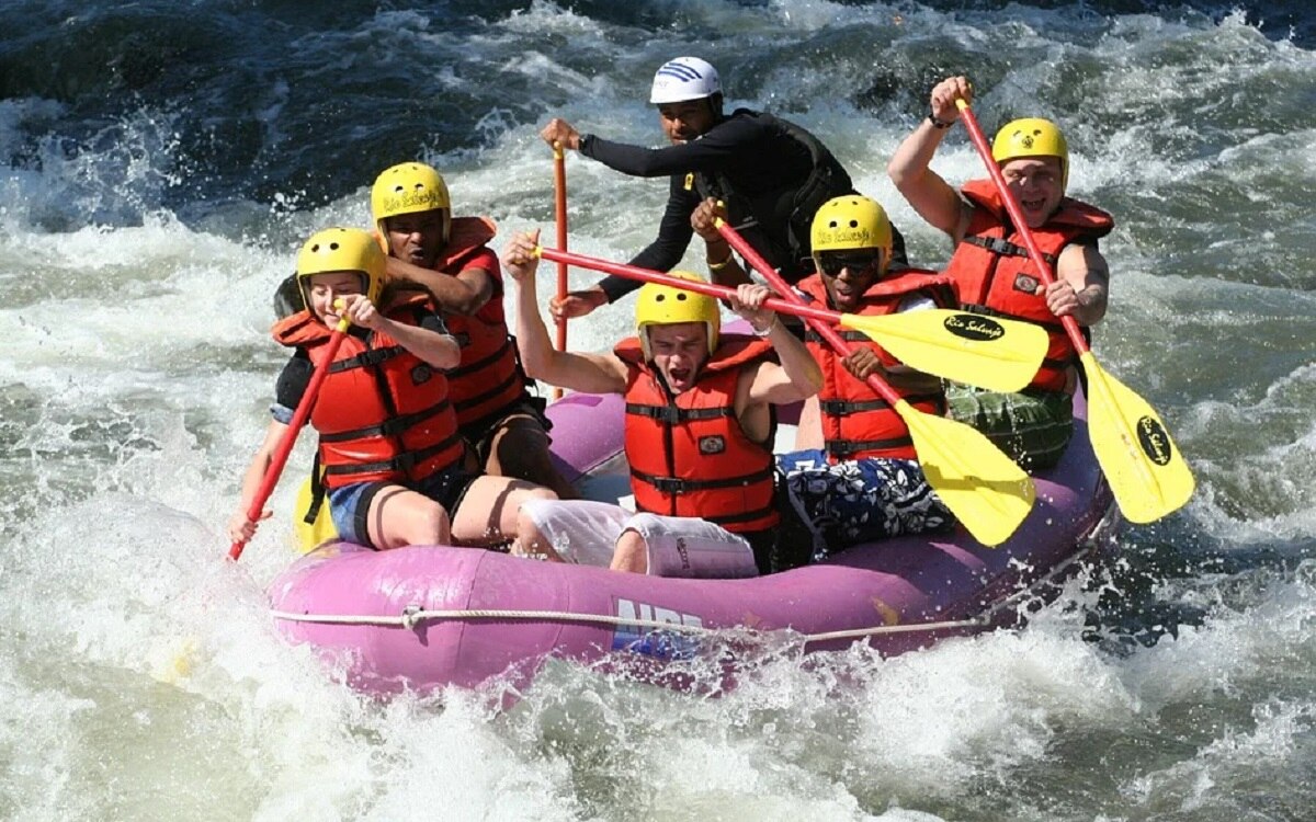 नवंबर की छुट्टियों में घूम आएं ये 8 खूबसूरत जगहें