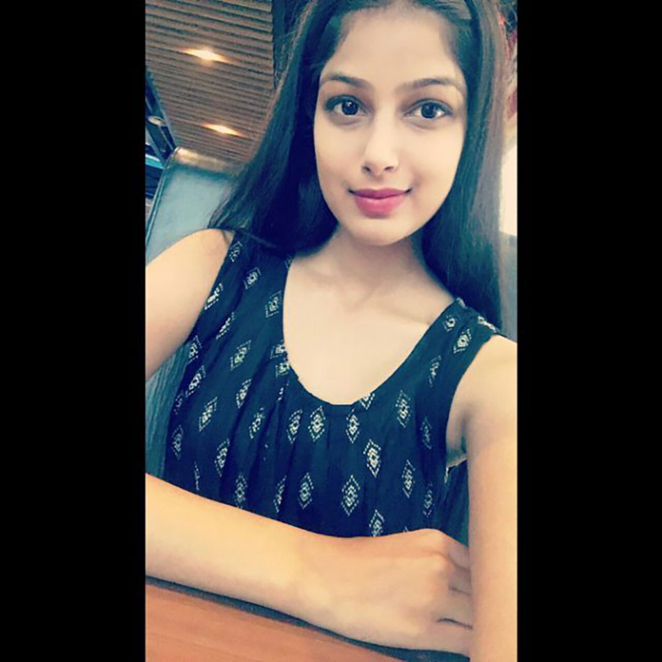 हरनाज कौर संधू