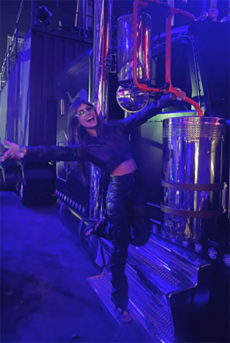 मिया खलीफा