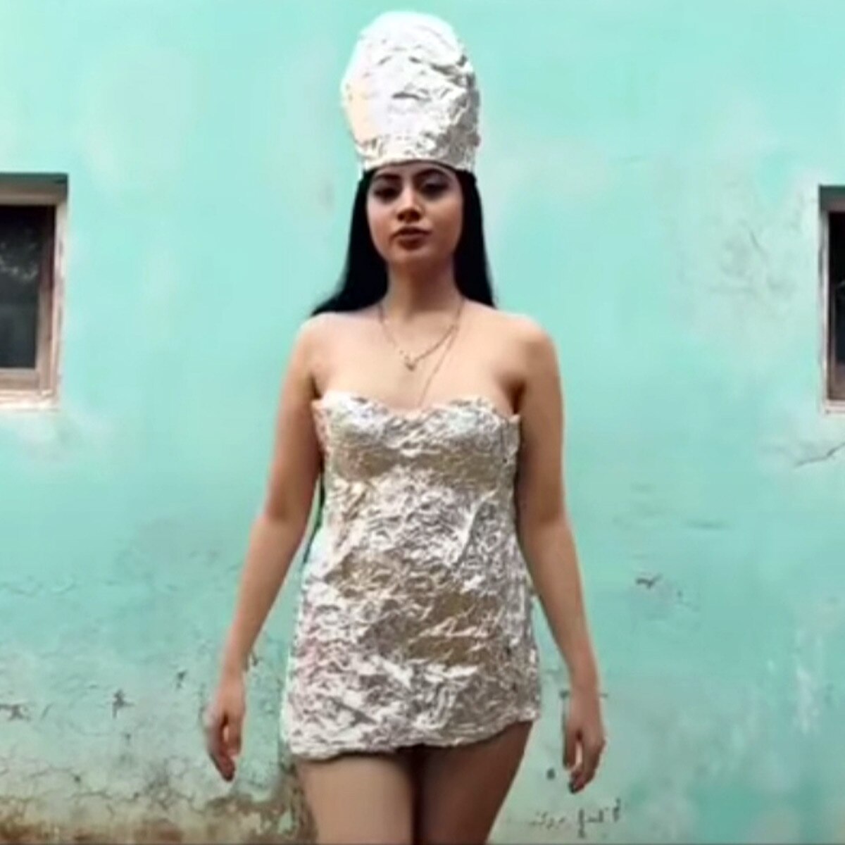 उर्फी जावेद