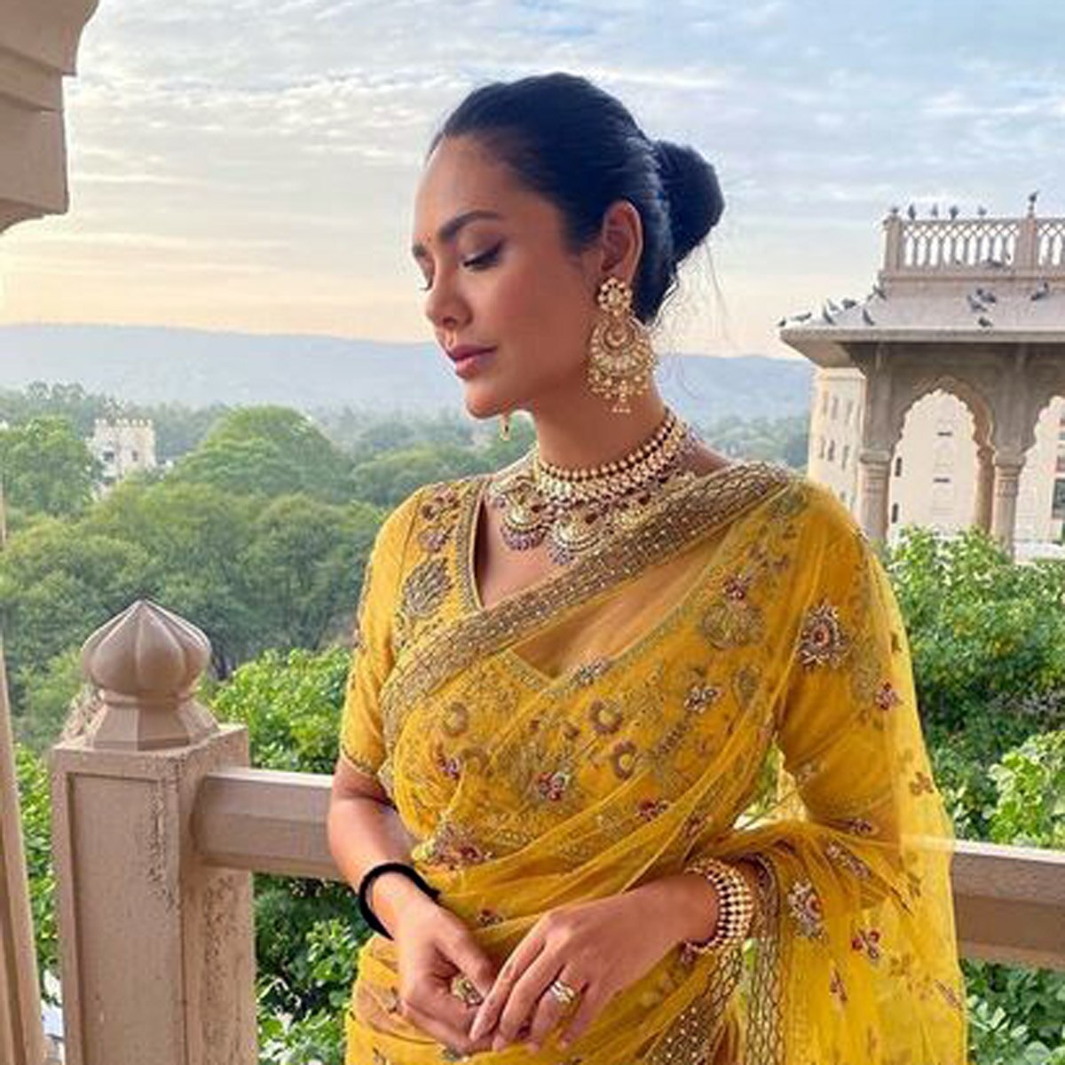 ईशा गुप्ता