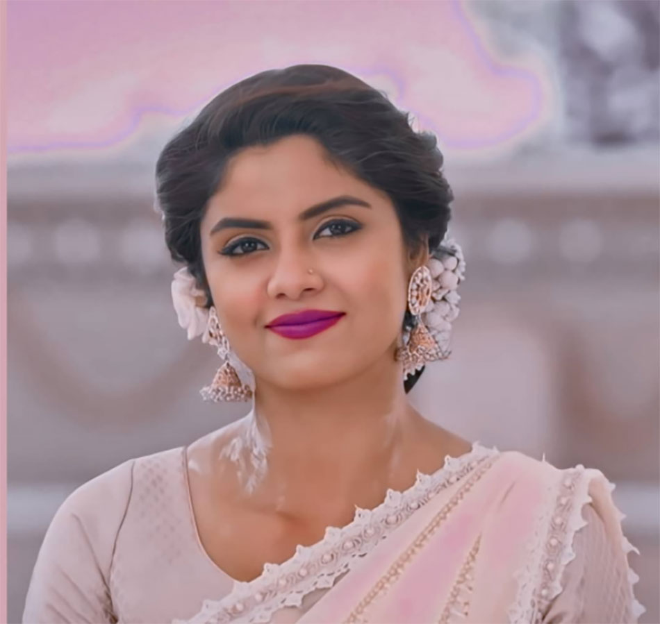 सायंतनी घोष