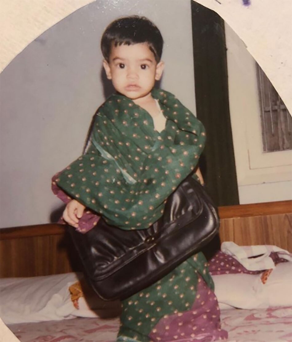  सुमोना चक्रवर्ती