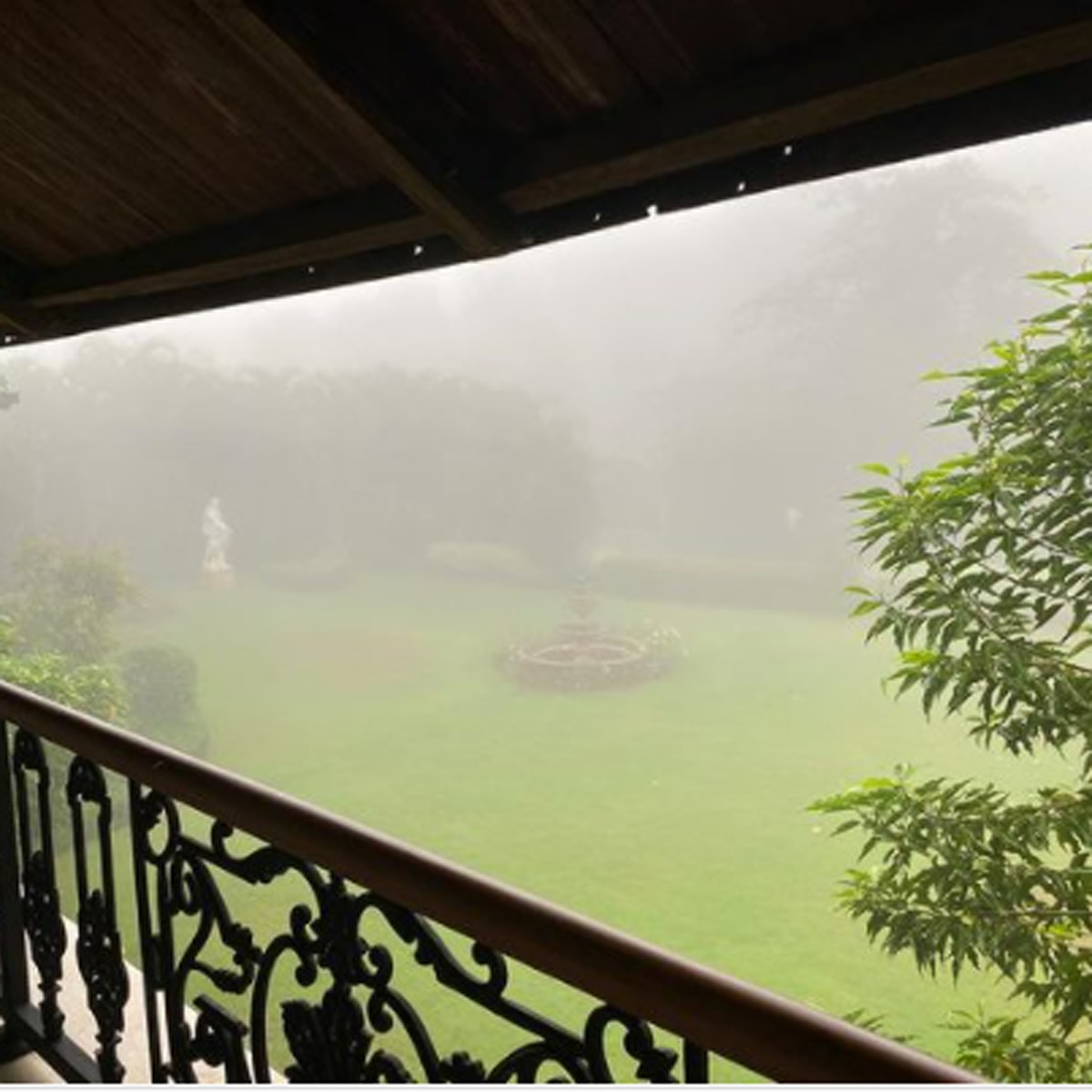 फार्महाउस