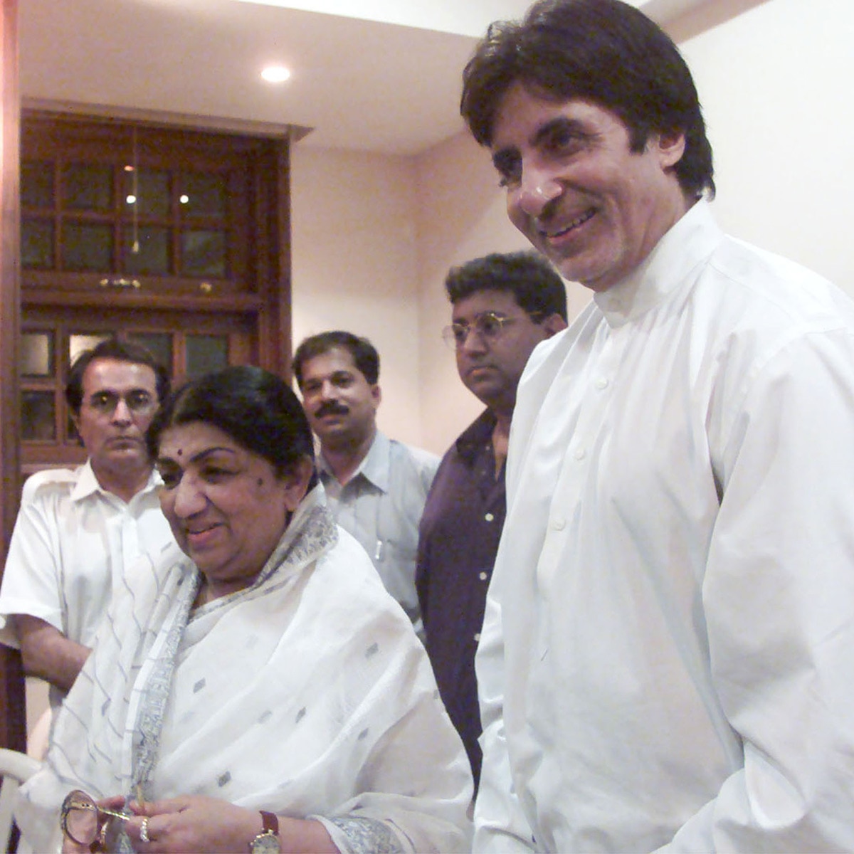 अमिताभ बच्चन, लता मंगेशकर 