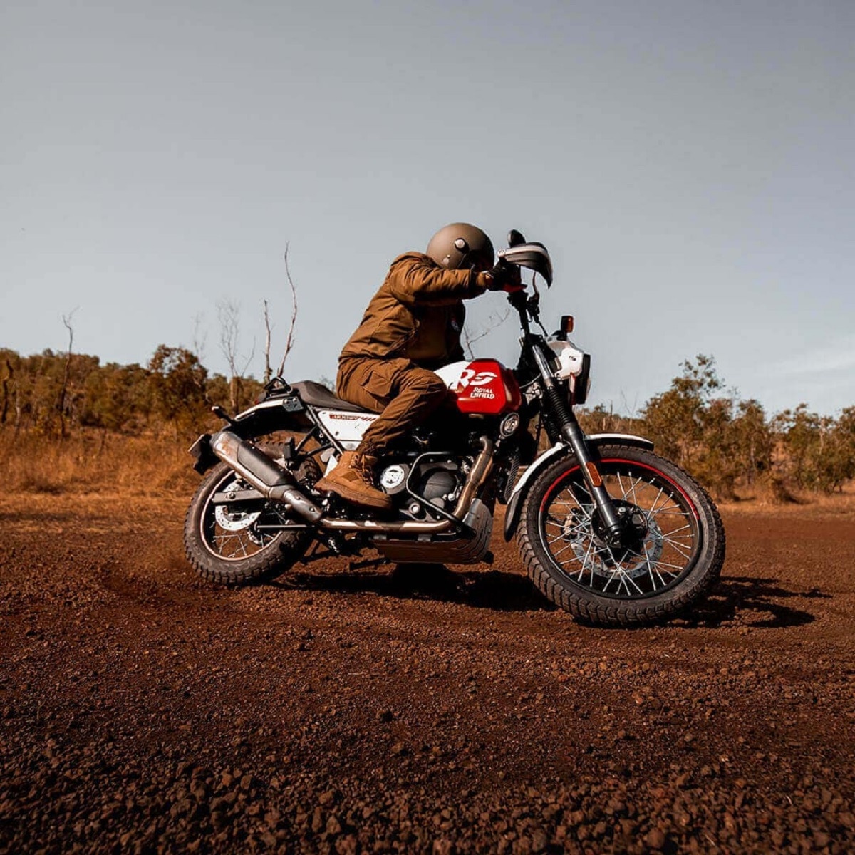 चलाने के अंदाज में फर्क