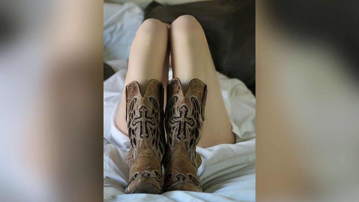 इतनी बदनामी कि सफाईवाले भी नहीं आते, GB रोड के सेक्स वर्कर्स की दास्तां