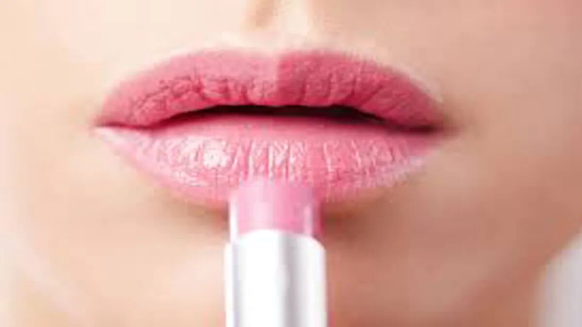 छोटी कंपनियां दे रही हैं टक्कर