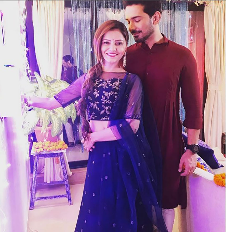 रुबीना दिलैक, अभिनव शुक्ला