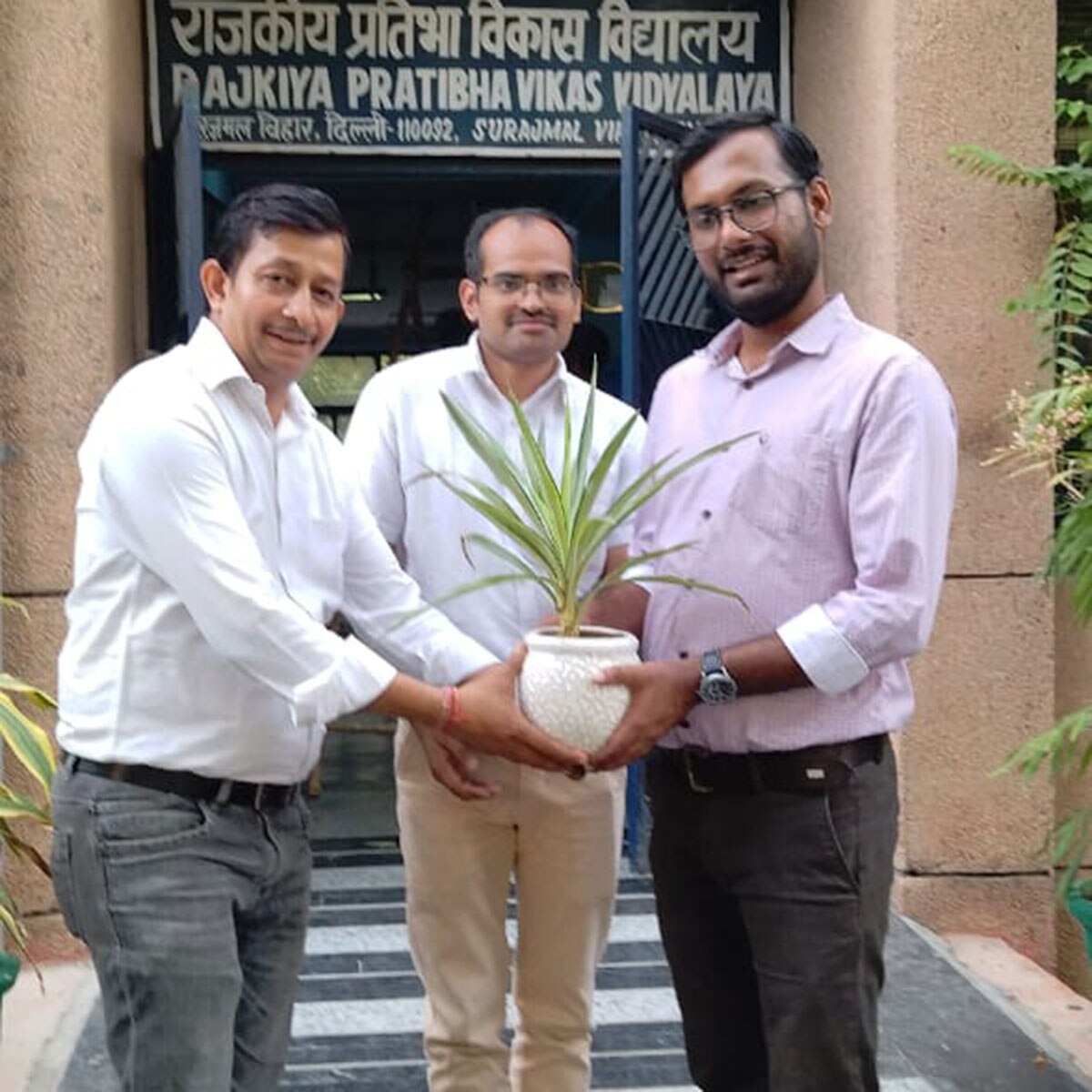 लक्ष्य आनंद 