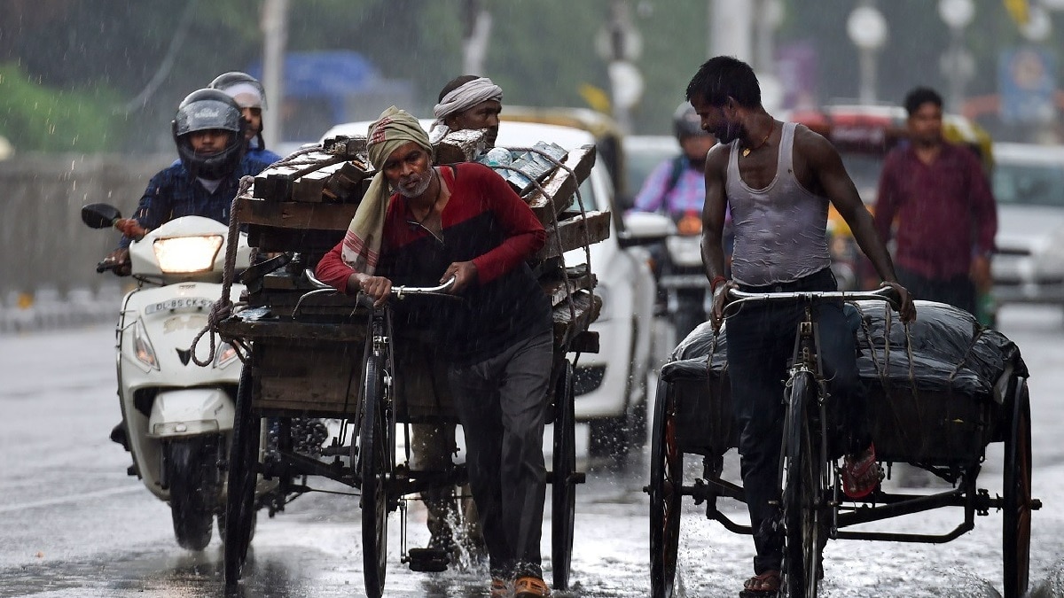 फरीदाबाद में भारी बारिश से यातायात प्रभावित