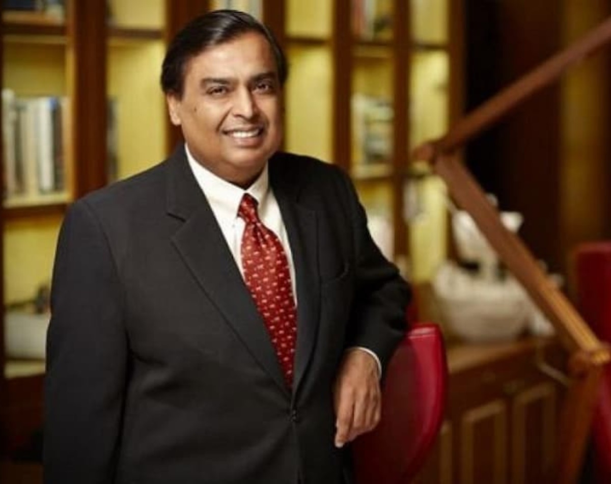 मुकेश अंबानी ने सौंपी कमान