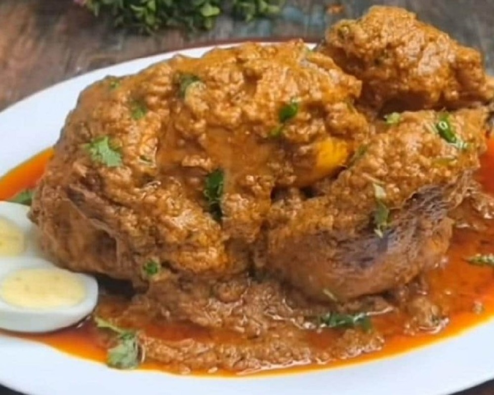 मुर्ग मुसल्लम का मतलब ( Photo-YouTube)