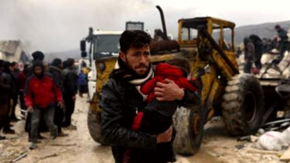 तुर्की सीरिया में आए भूकंप से अबतक 21 हजार से ज्यादा मौतें हो चुकी हैं (फोटो- AP)