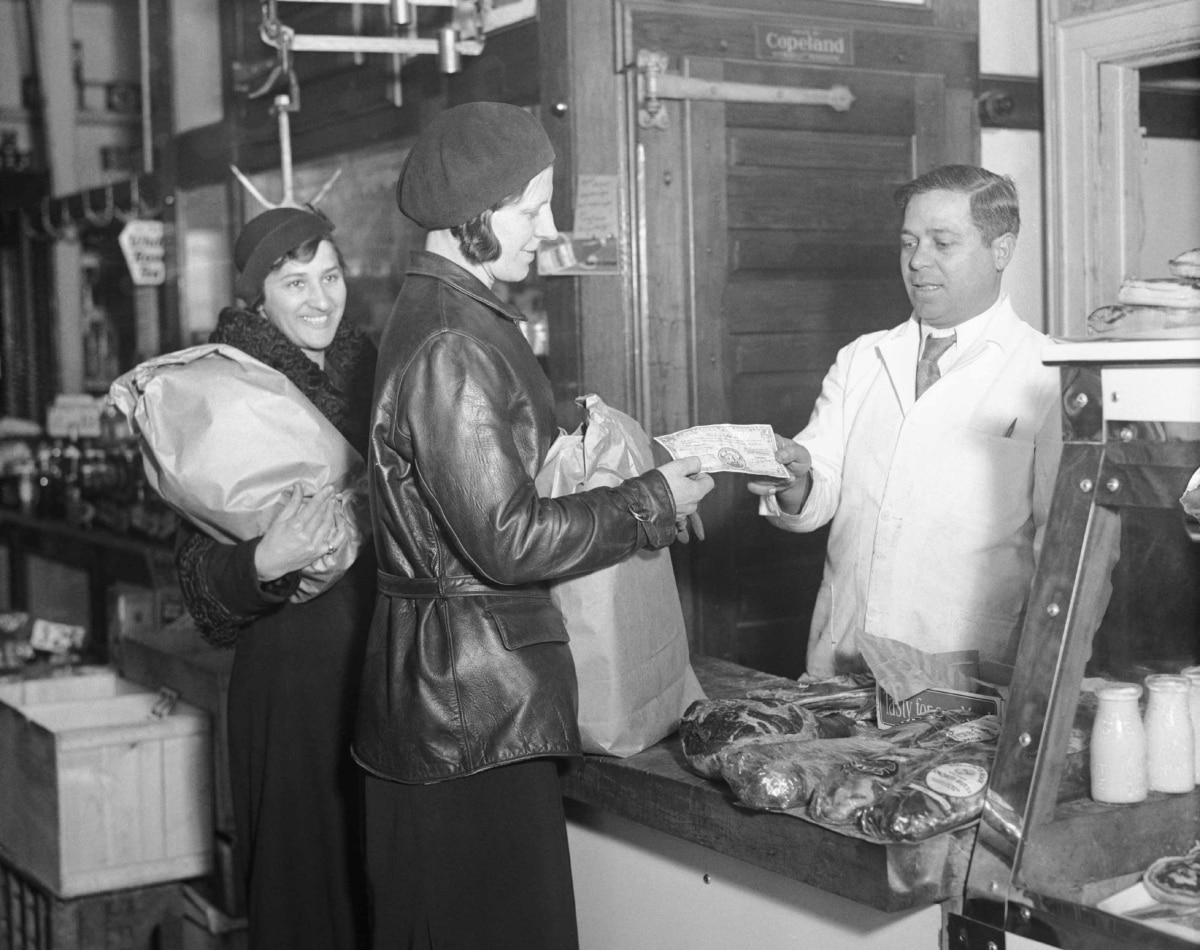 बैंकिंग प्रणाली की शुरुआत कैसे हुई?