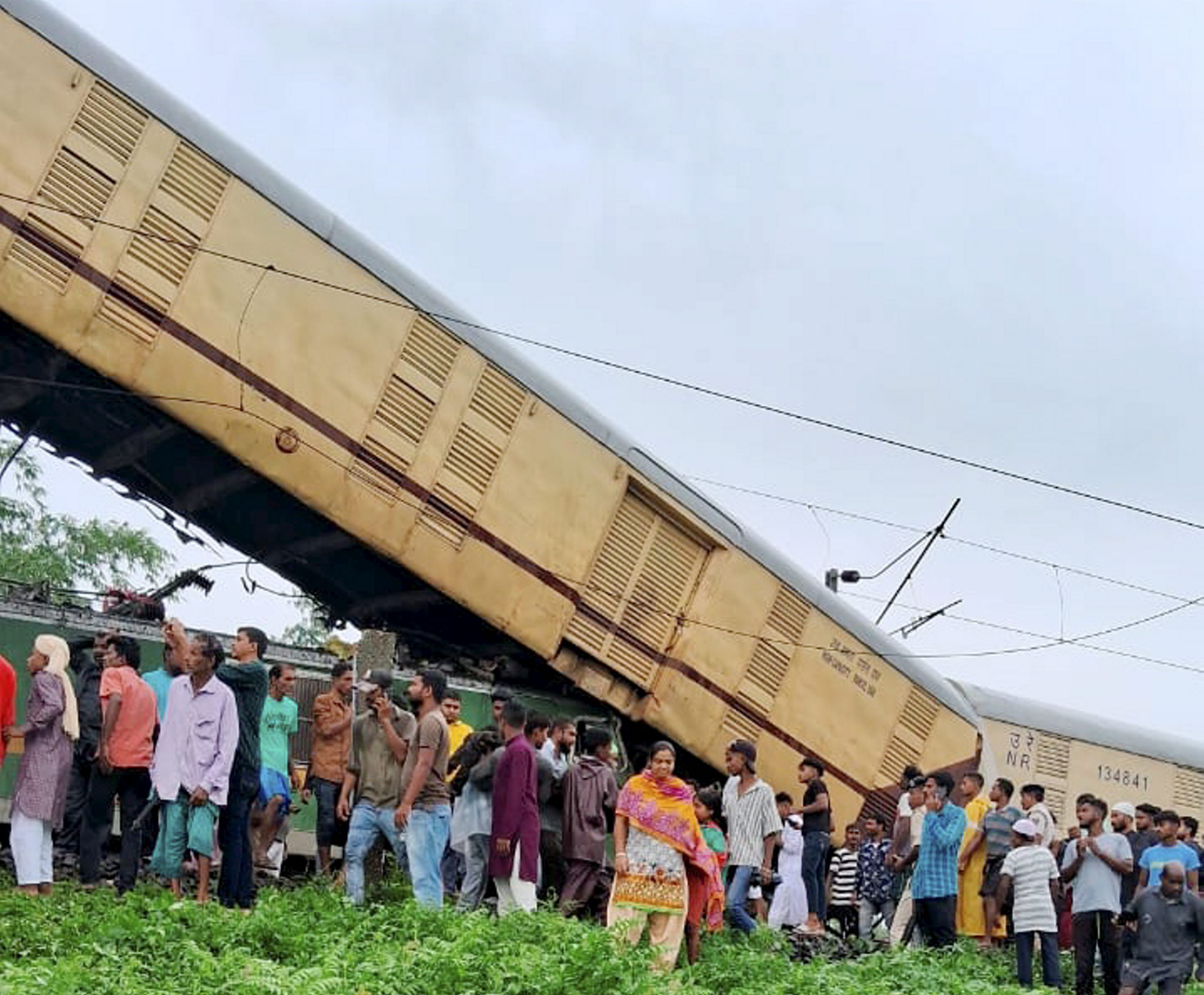  train accident in West Bengal