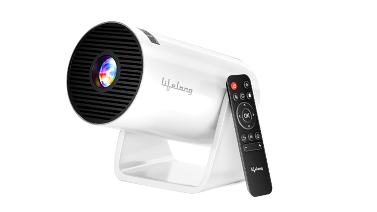 Lifelong का पोर्टेबल प्रोजेक्टर 
