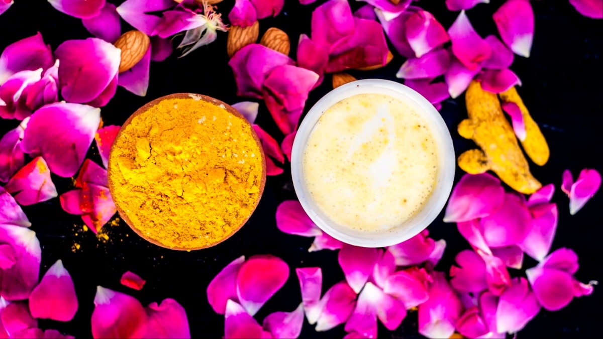 बेसन और दूध का उबटन