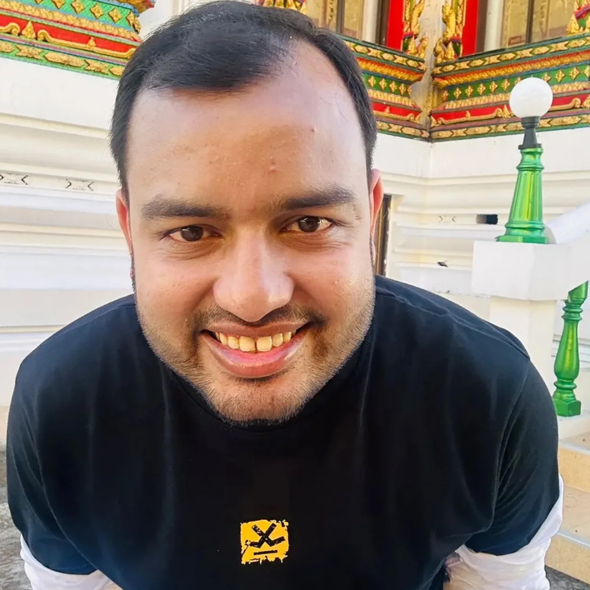 अलख पांडे