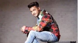 आयुष शर्मा