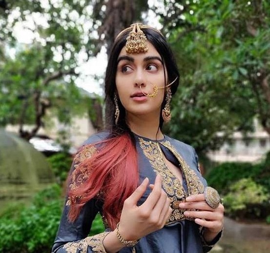 अदा शर्मा