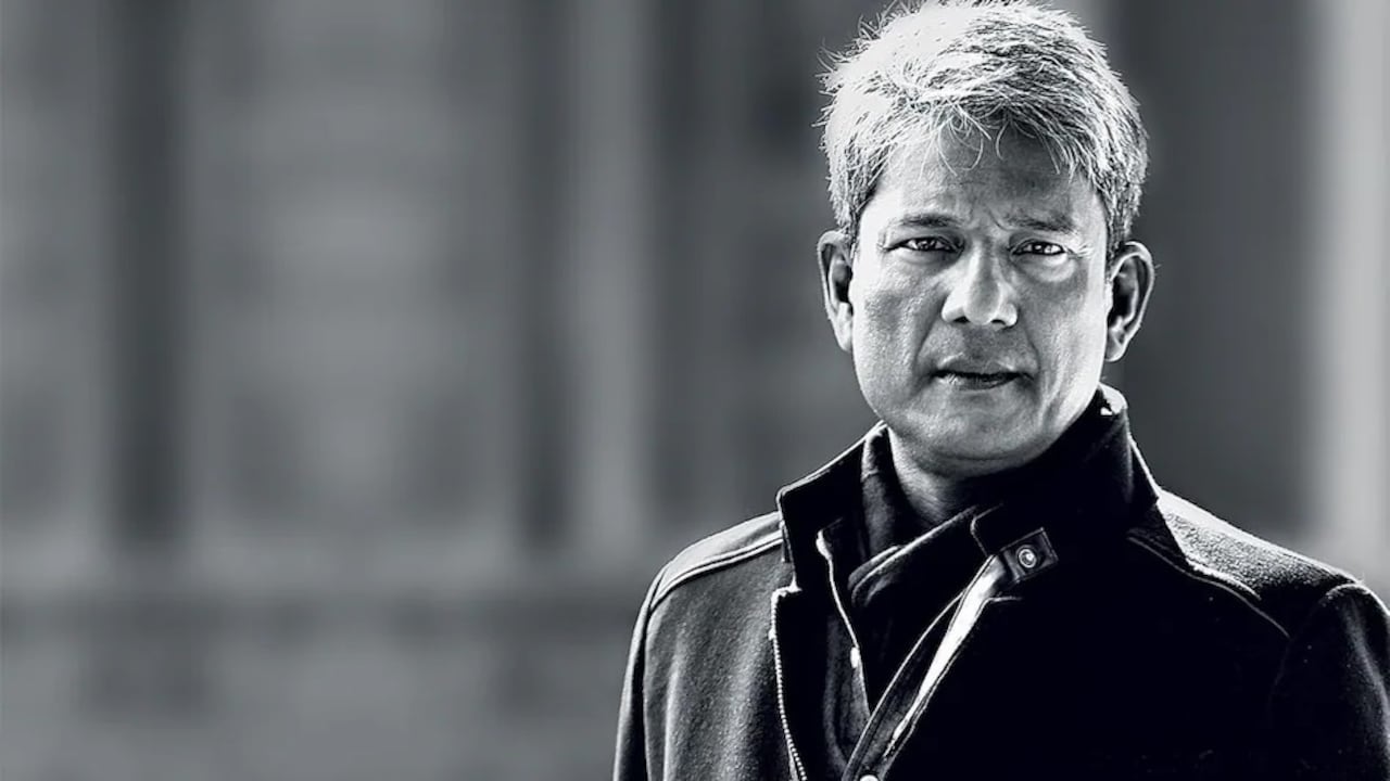 Adil Hussain Adil Hussain