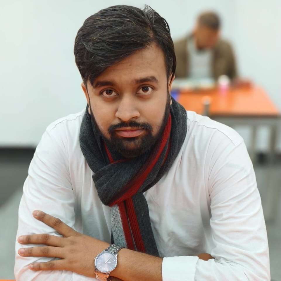 अक्षय श्रीवास्तव
