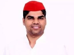 अक्षय यादव