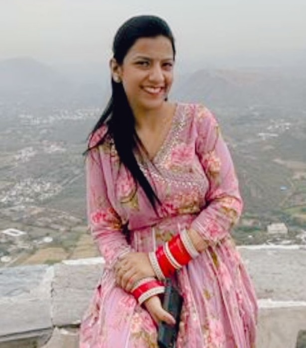 अपूर्वा आनंद