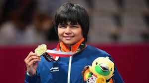 दिव्या काकरान