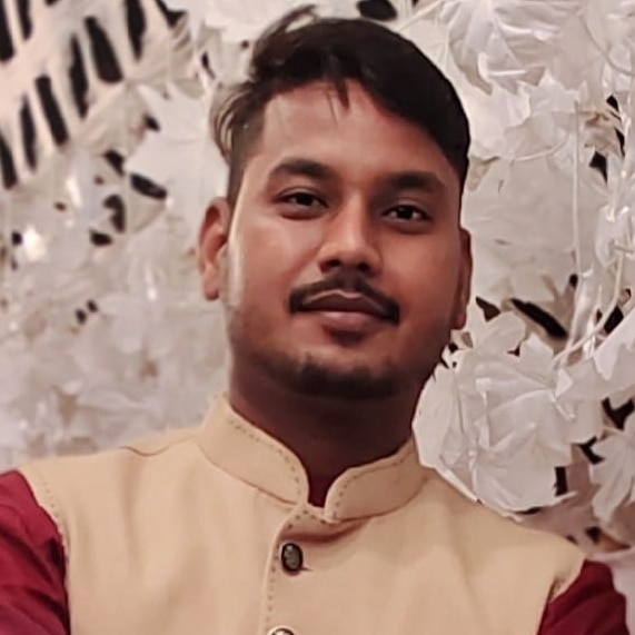 दुर्गेश यादव 