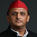 अखिलेश यादव