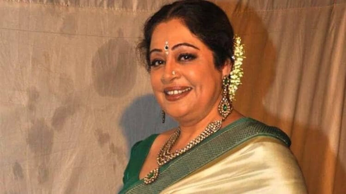 Kirron Kher Latest News, Updates in Hindi | किरण खेर के समाचार और अपडेट - AajTak