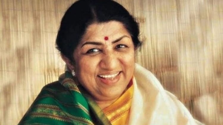 लता मंगेशकर