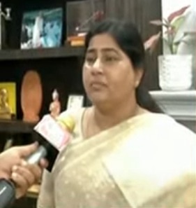 लेसी सिंह