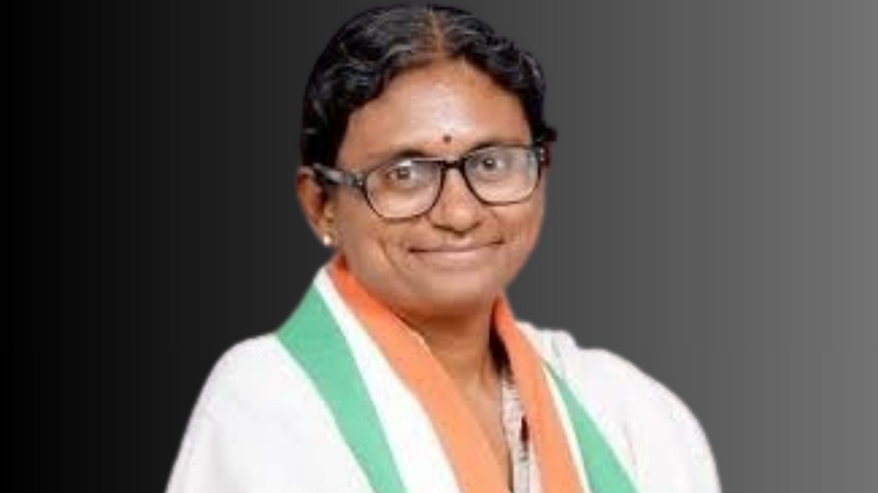 मीनाक्षी नटराजन