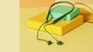 नेकबैंड