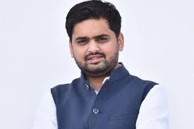 नीरज कुंदन