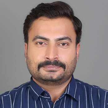 पीयूष मुंदडा