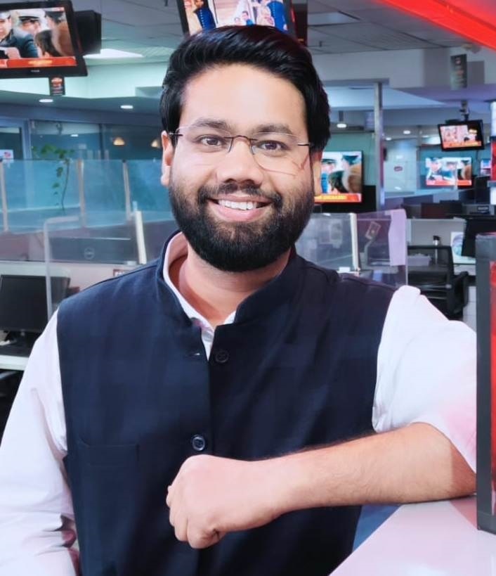 रवि चतुर्वेदी 