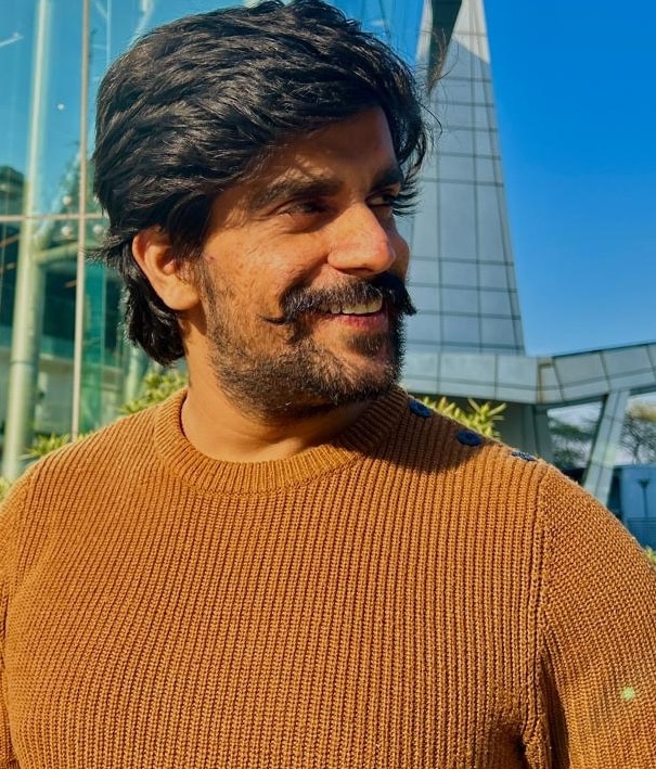 ऋषभ चौहान